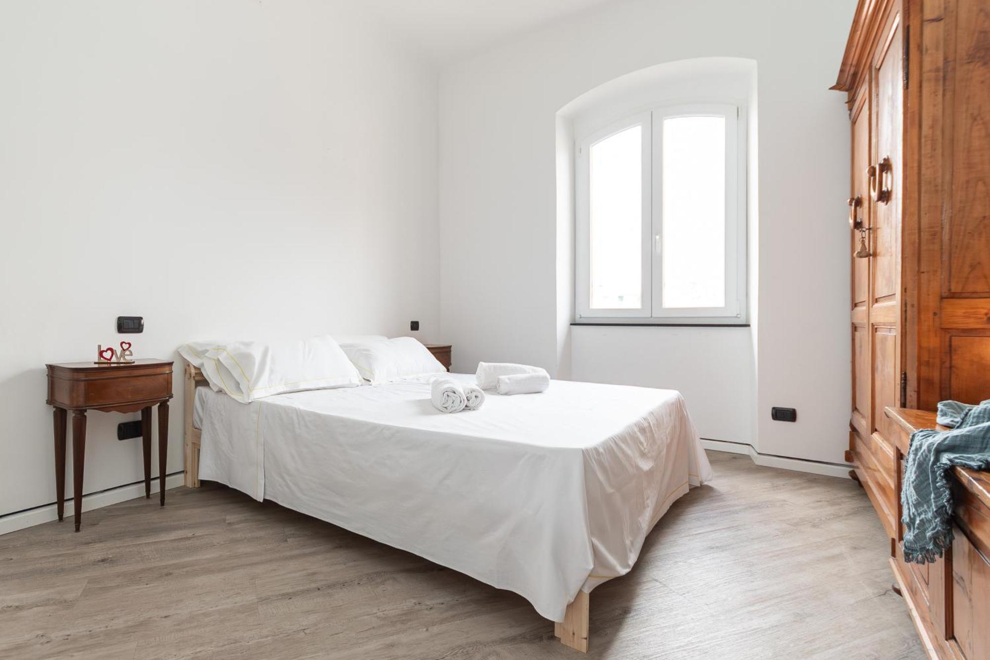 Spacious 3-Bedroom Apartment - 10 Min To City Center & 5 Min To Gaslini Hospital Genova Esterno foto
